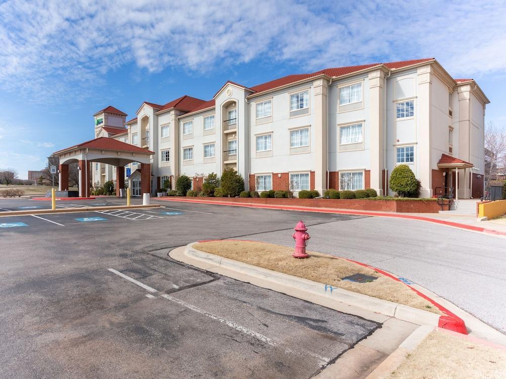 Holiday Inn Express & Suites Oklahoma City Northwest By Ihg Экстерьер фото
